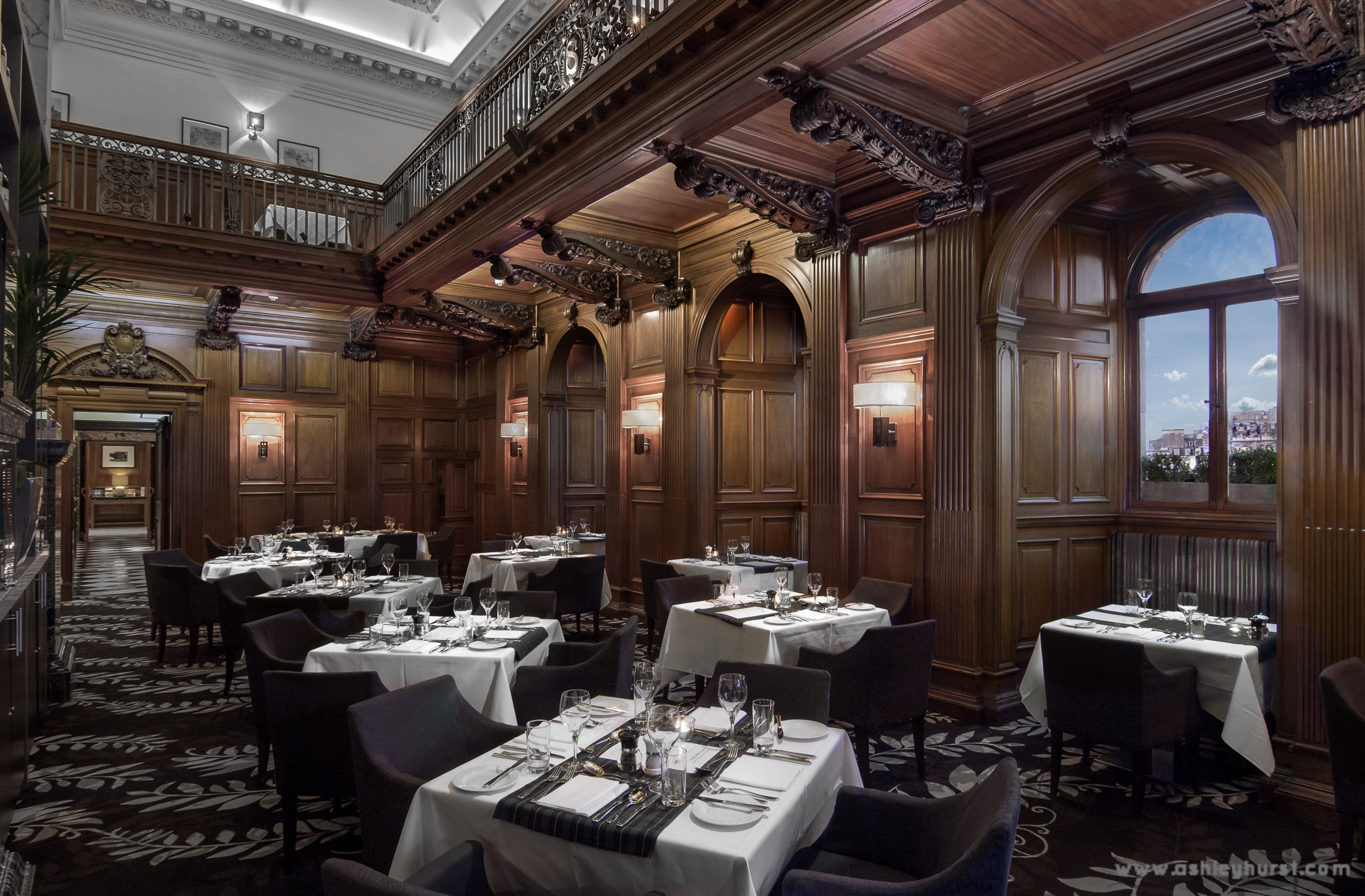 Restaurant dining room, listed on PhotoPulse